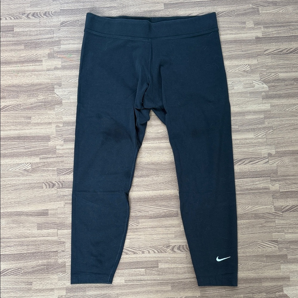 Nike Women’s Black Leggings